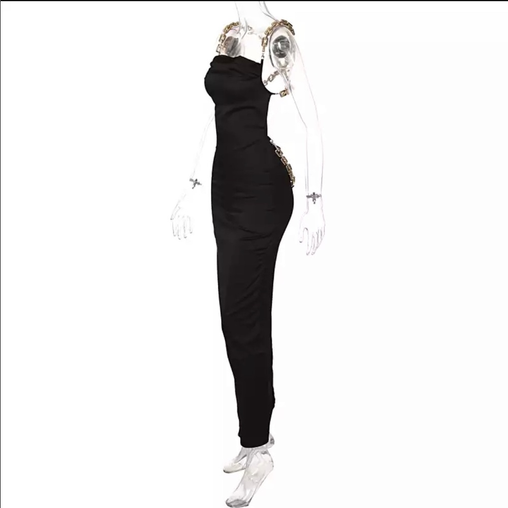 π₯Evening party chain maxi dress.π₯π₯π₯ - Picture 2 of 10